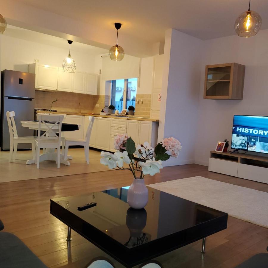 Galaxy Residence Villa Otopeni Bagian luar foto