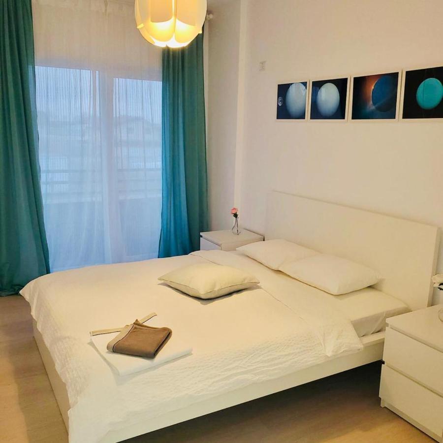 Galaxy Residence Villa Otopeni Bagian luar foto